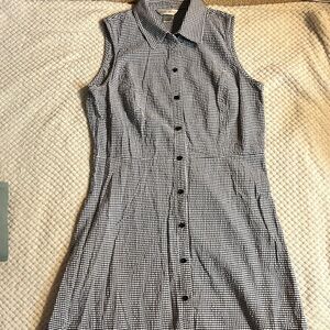 Christopher & banks black and white seersucker dress. Size 10
